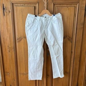 Jag Straight Leg Jeans in White